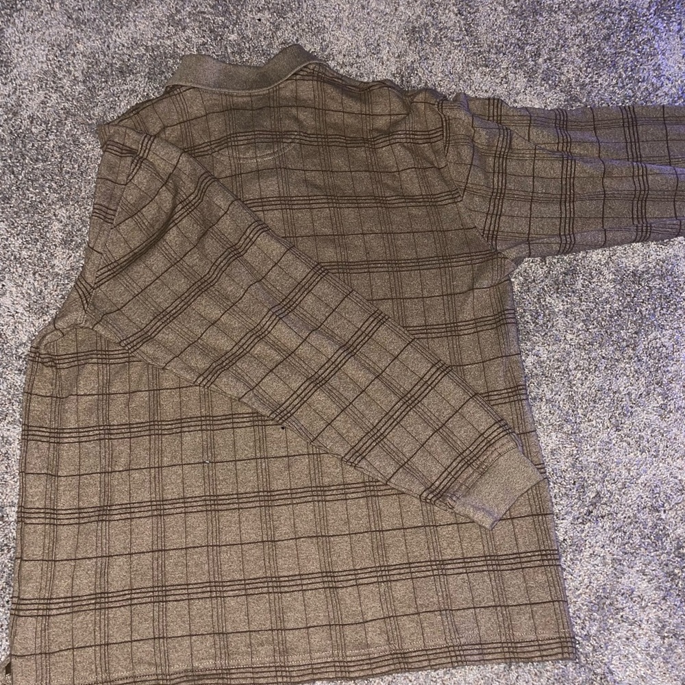 Brown flannel/checkered designed sweater